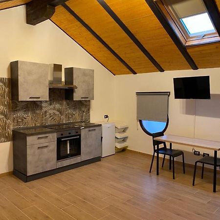 21House - Appartamento 2 Busto Arsizio Exterior foto